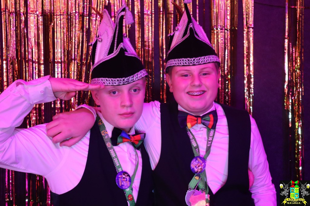 ../Images/Jeugd Opwarmbal Photobooth 345.jpg